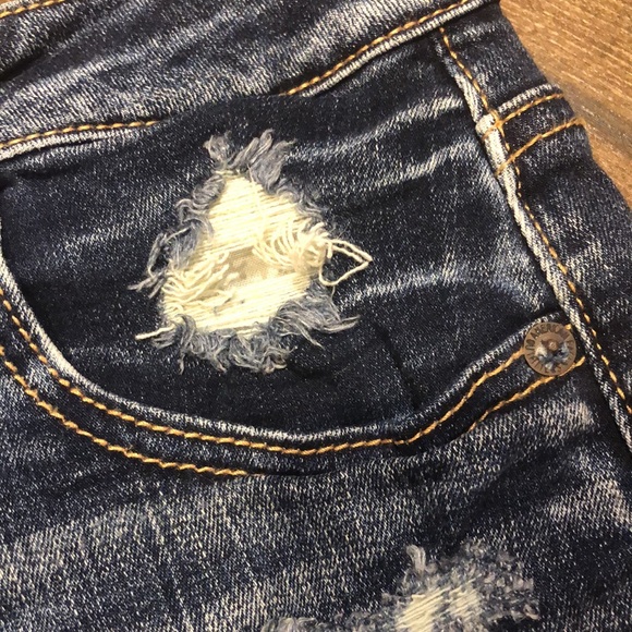 American Eagle Super Stretch Cutoff Denim Short Shorts - Picture 5 of 12